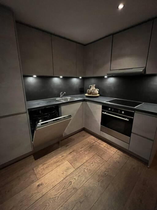 Knus Appartement 튈뷔르흐 외부 사진